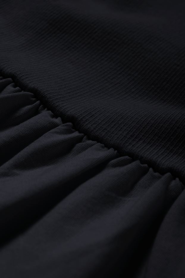Damen - Fit & Flare Kleid - Broderie Anglaise - schwarz