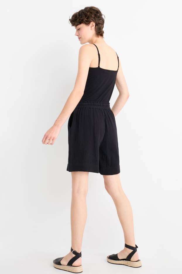 Women - Muslin shorts - high waist - black