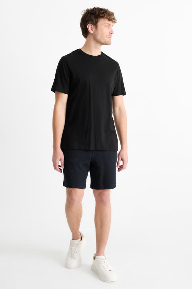 Bărbați - Pantaloni scurți - reiați - negru