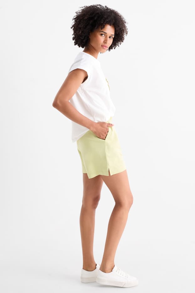 Femmes - Short basique en molleton - vert clair