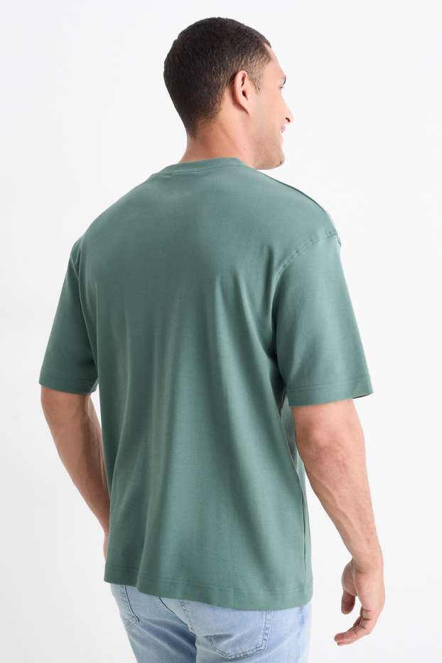 Men - T-shirt - relaxed fit - green