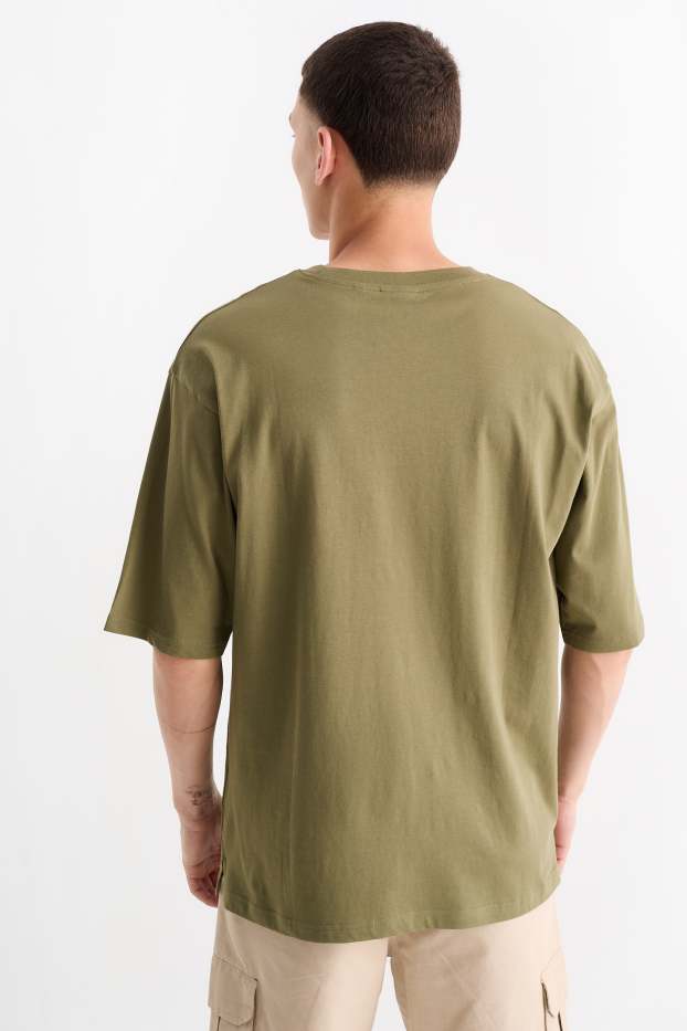 Men - T-shirt - oversized - green