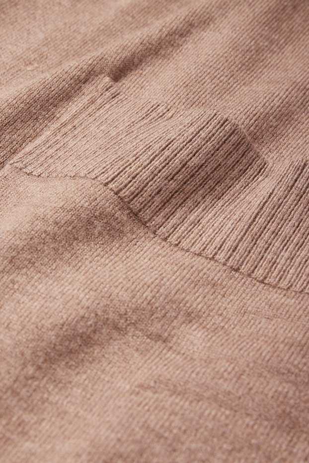 Femmes - Long gilet en maille - marron clair