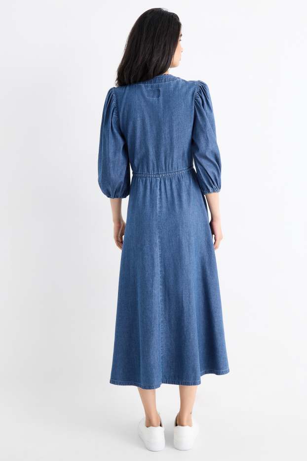 Women - V-neck denim dress - dark blue