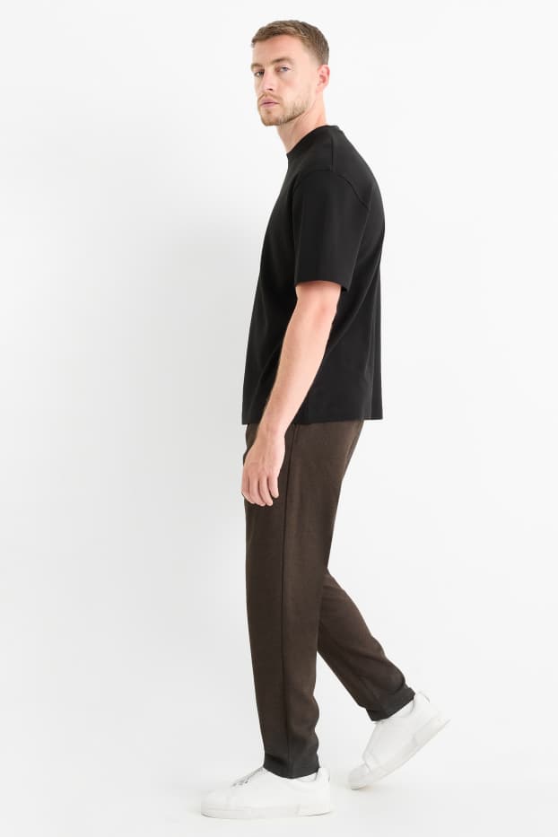 Men - Chinos - tapered fit - textured - dark brown