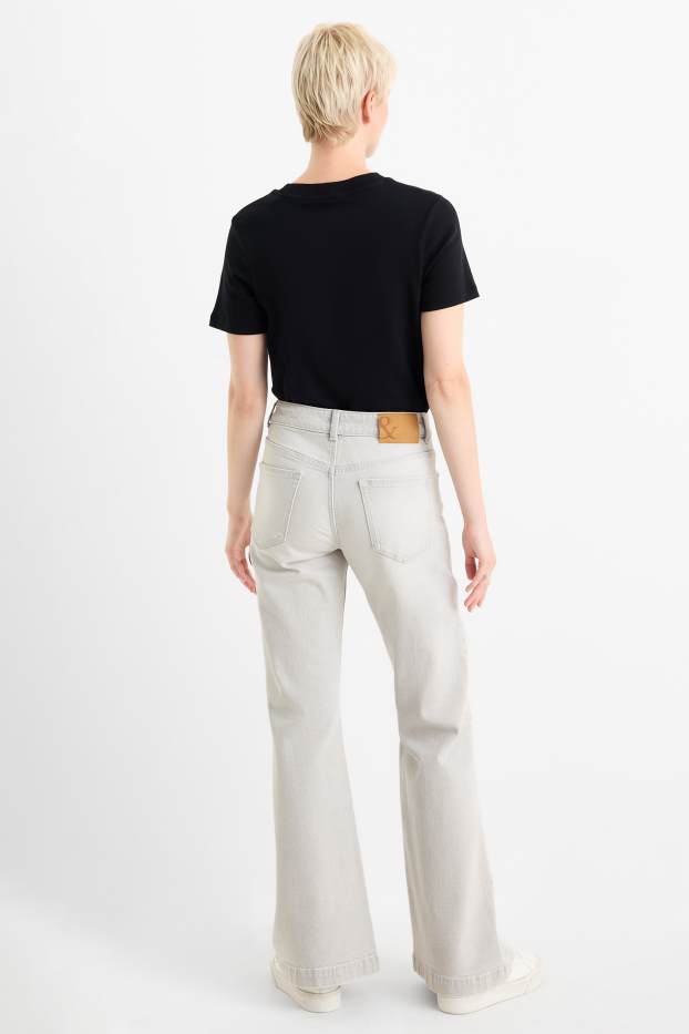 Women - Loose flared jeans - mid-rise waist - denim-light gray