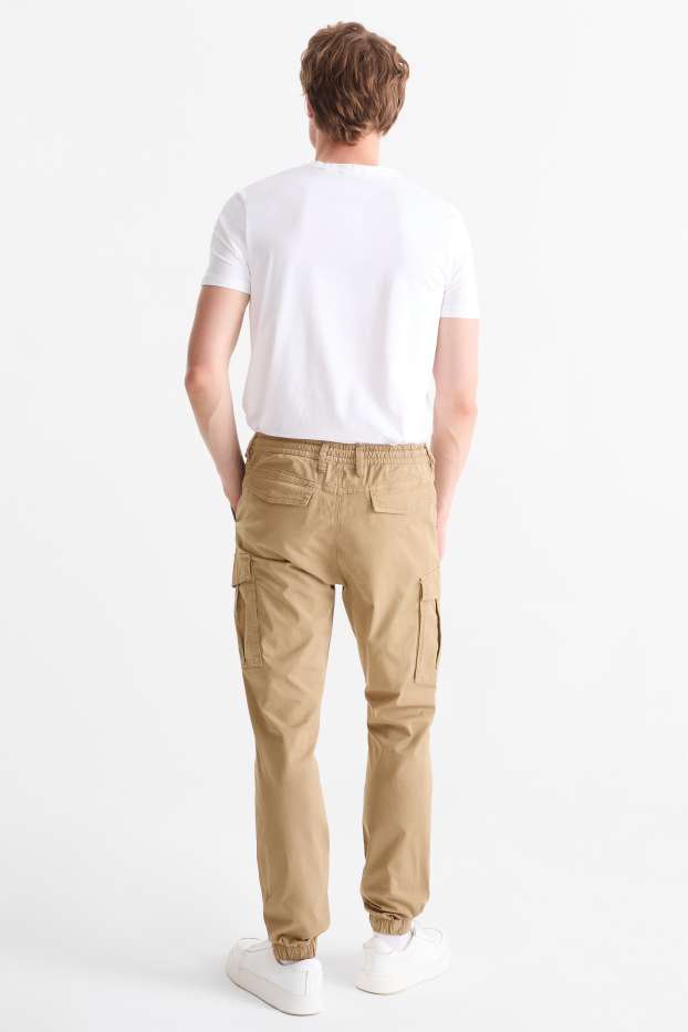 Hombre - Pantalón cargo - tapered fit - topo