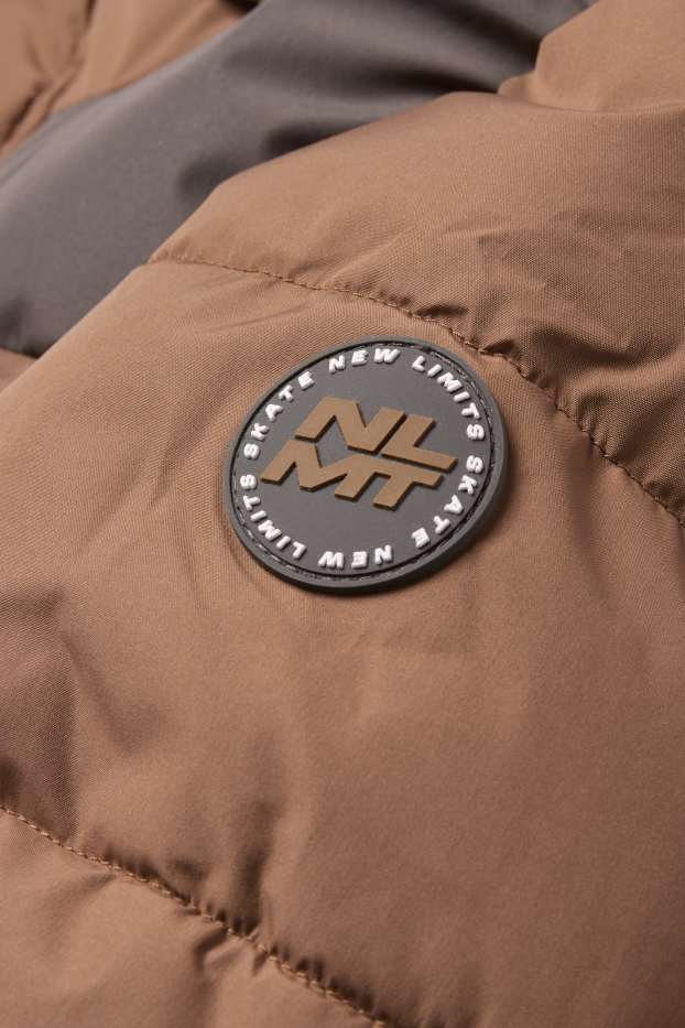 Kinder Buben - Steppjacke mit Kapuze - wasserabweisend - braun