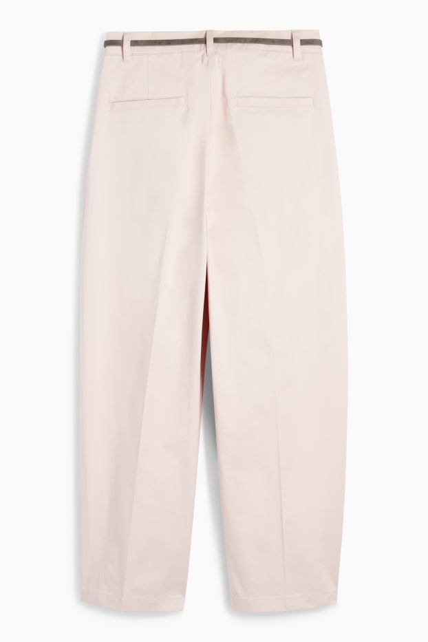 Femei - Pantaloni de stofă cu curea - talie înaltă - wide leg - roz deschis