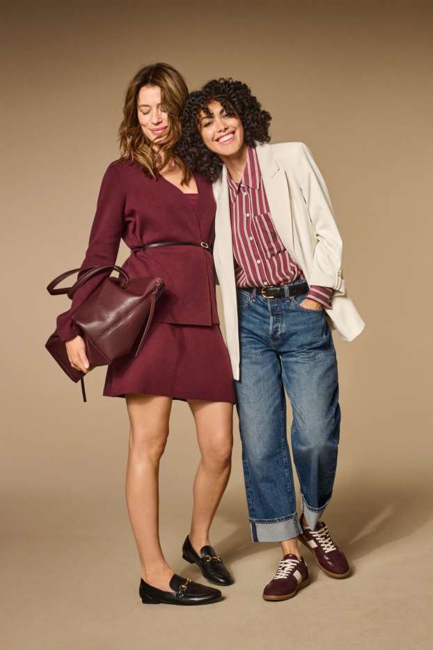 Women - Cardigan with belt - dark red