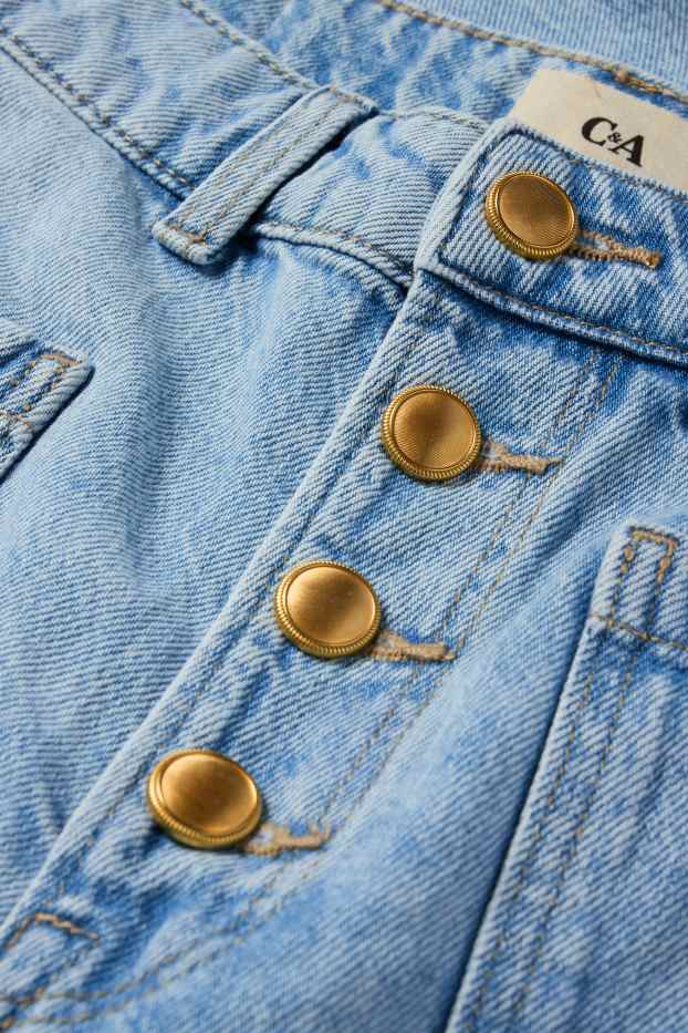 Women - Wide leg jeans - high waist - denim-light blue
