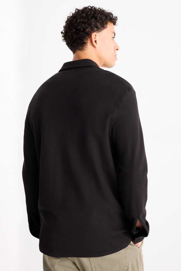 Uomo - Camicia - relaxed fit - collo all'italiana - tessuto tramato - nero