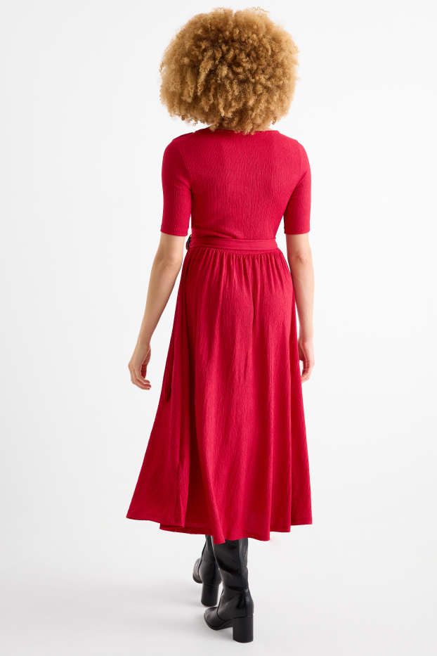 Damen - Fit & Flare Kleid mit Gürtel - strukturiert - rot