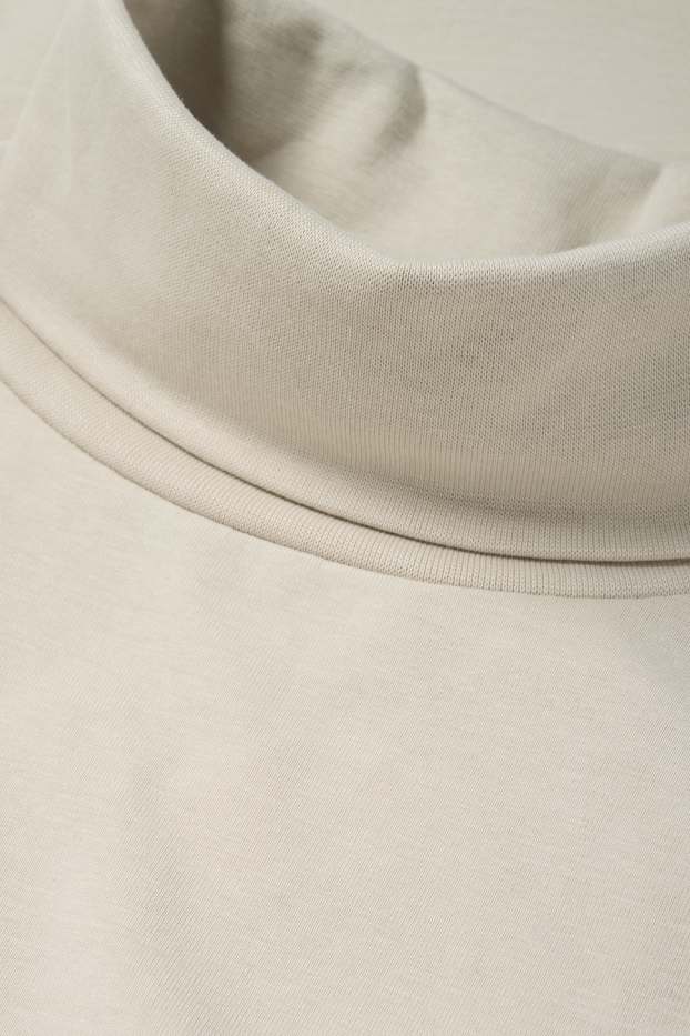 Men - Turtleneck top - taupe