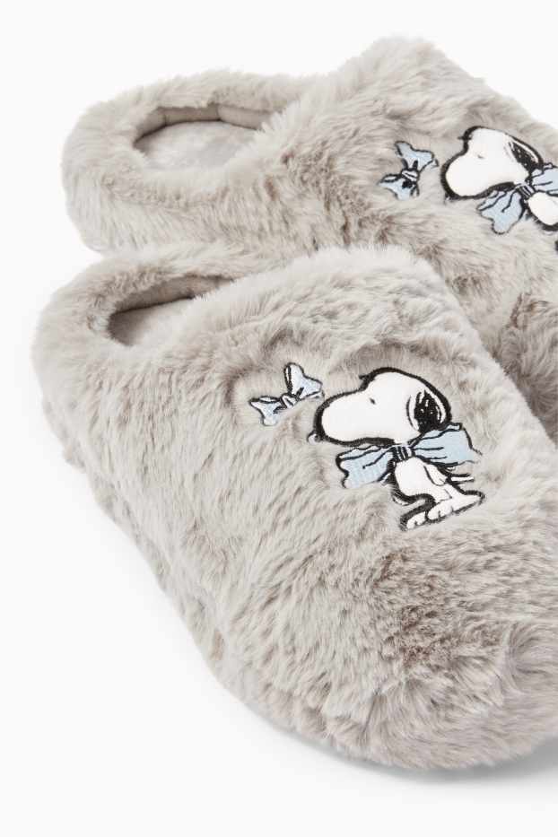 Women - Faux fur slippers - Snoopy - gray