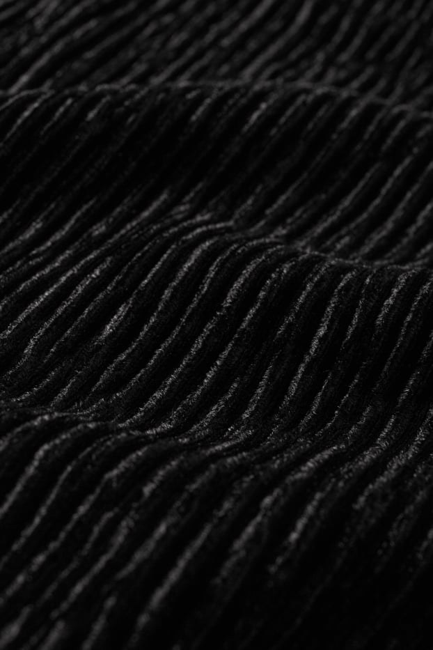 Dona - Samarreta de vellut de mànigues curtes - regular fit - texturada - negre