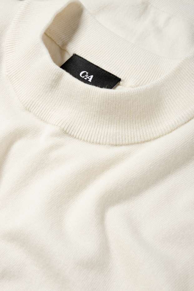 Men - Fine knit jumper - cremewhite