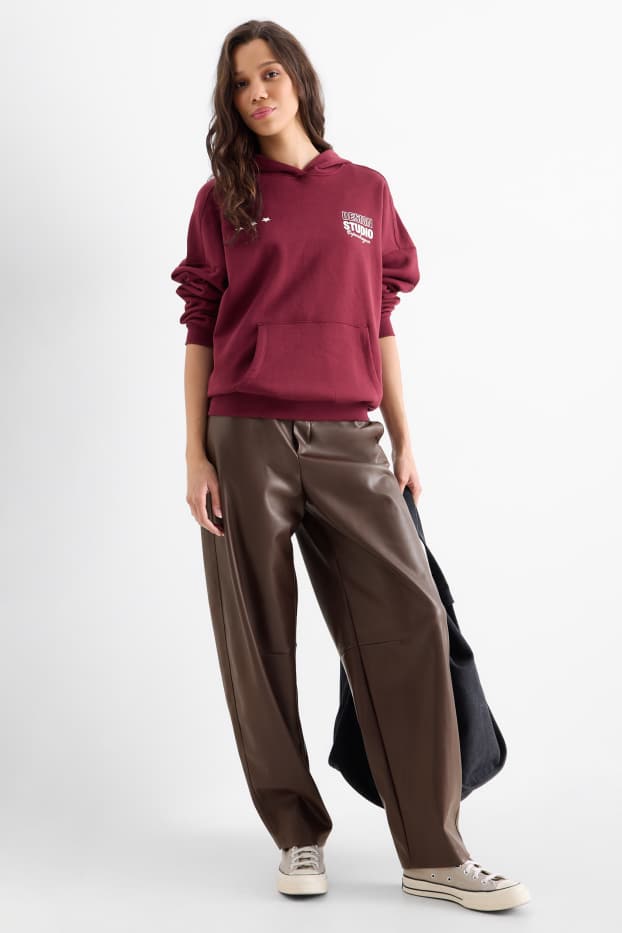 Femei - Pantaloni - talie medie - barrel leg - imitație de piele - maro închis