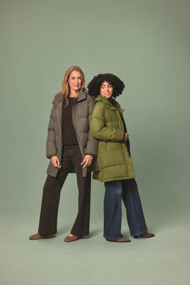 Women - Wide leg jeans - high waist - brown