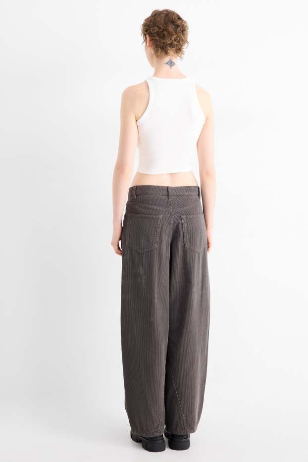 Femmes - Pantalon de velours côtelé - mid waist - barrel leg - gris foncé