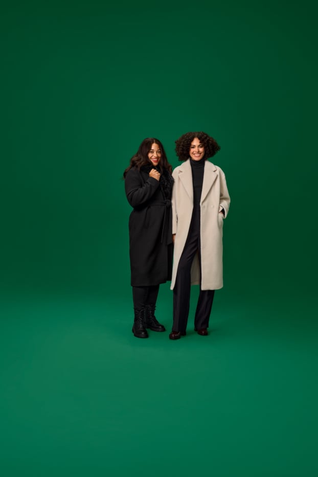 Femmes - Manteau avec garniture en imitation fourrure - noir