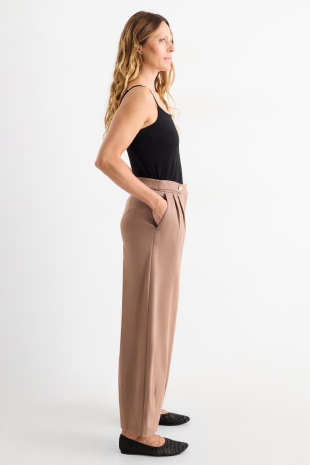 Dámské - Žerzejové kalhoty - high waist - barrel leg - světle hnědá