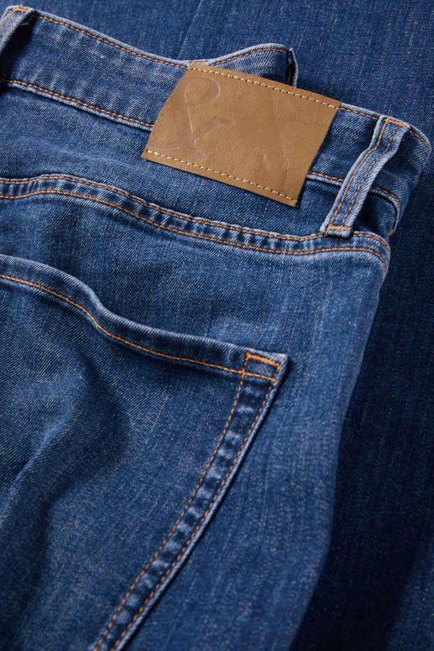 Men - Straight jeans - LYCRA® - blue denim