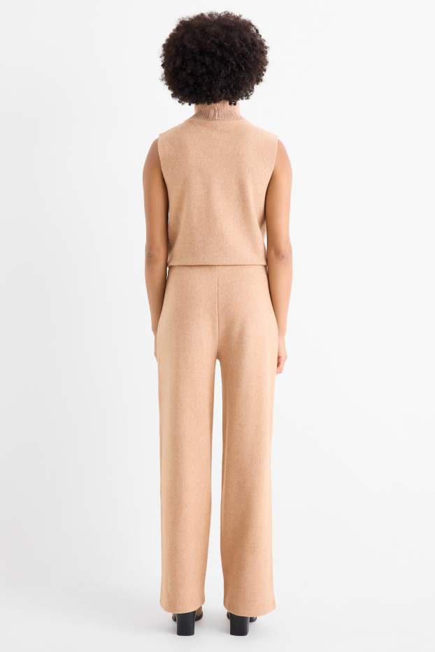 Femei - Pantaloni de trening din tricot - maro deschis