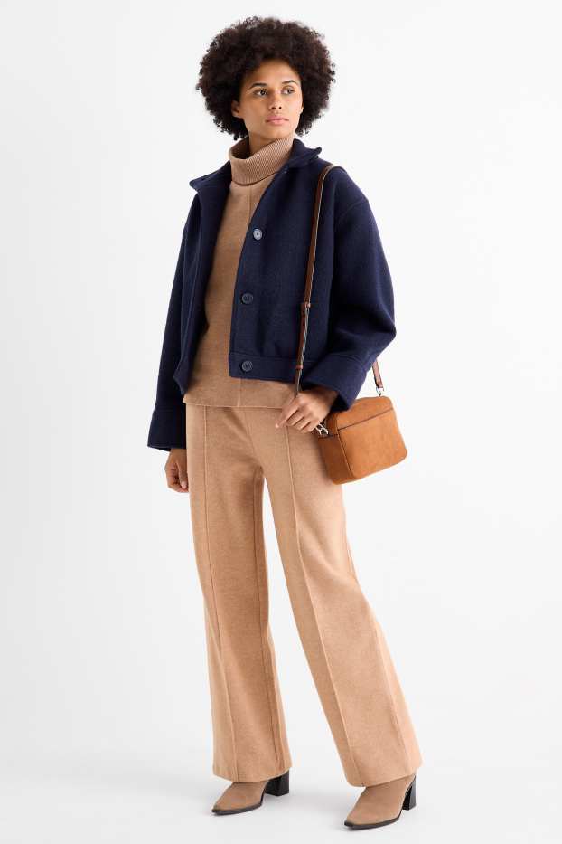 Femei - Pantaloni de trening din tricot - maro deschis