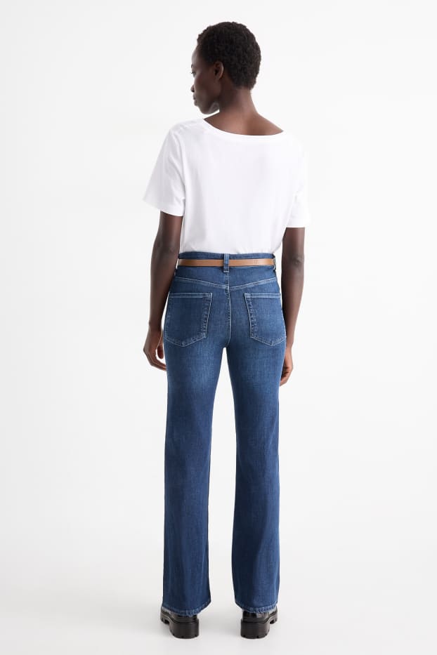 Damen - Flared Jeans mit Gürtel - High Waist - LYCRA® - jeansblau