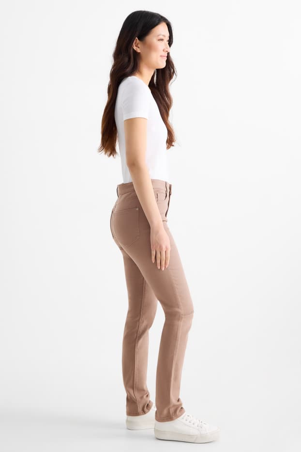 Women - Cloth trousers - high waist - slim fit - brown