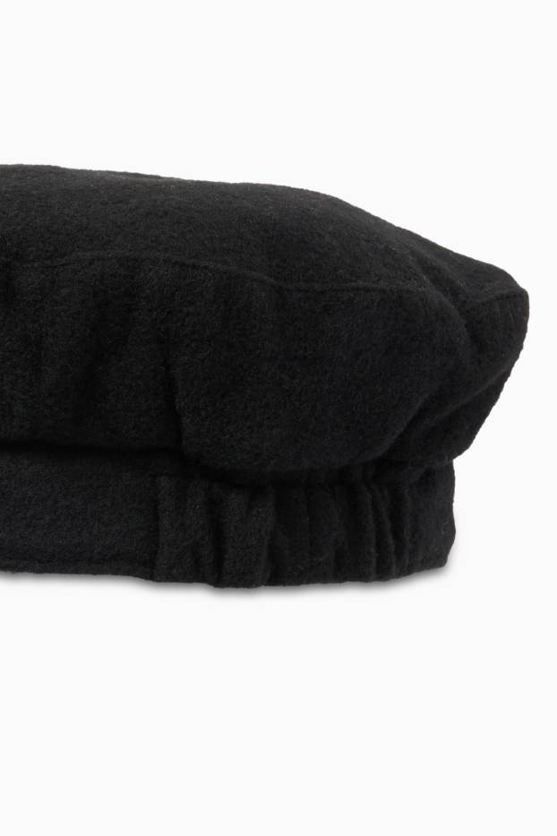 Dámské - Klapky na uši - černá