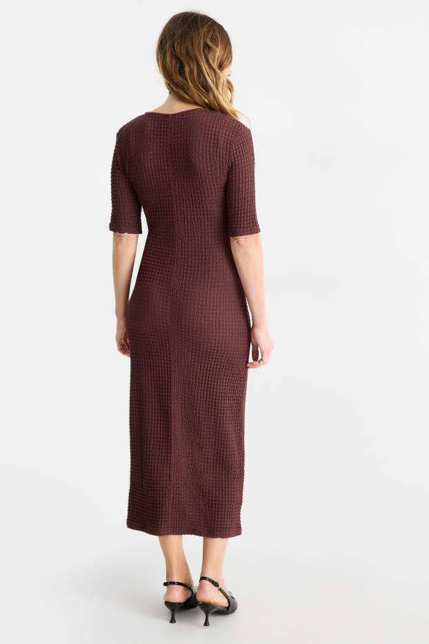 Damen - Kleid mit V-Ausschnitt - Straight Fit - strukturiert - bordeaux