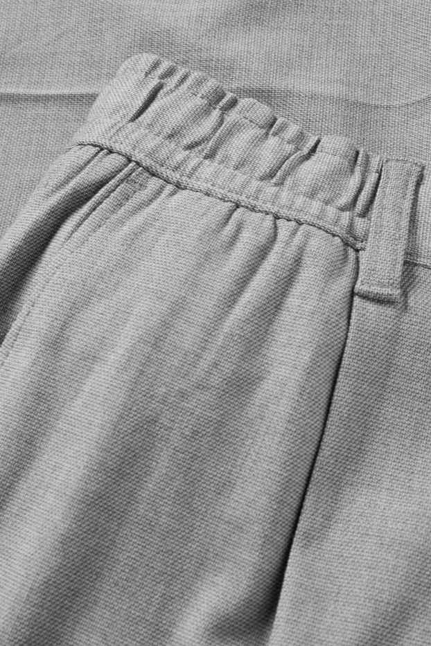 Hommes - Chino - tapered fit - finition texturée - gris