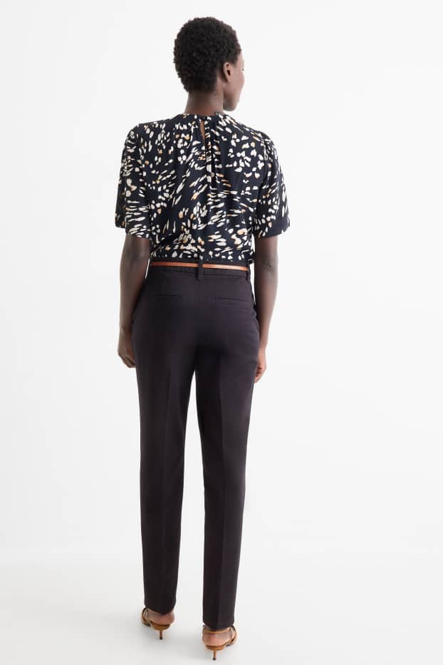 Damen - Stoffhose mit Gürtel - Mid Waist - Tapered Fit - schwarz