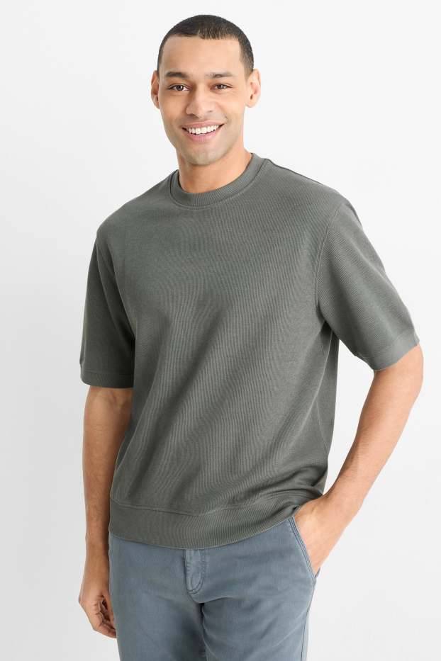 Men - T-shirt - relaxed fit - gray