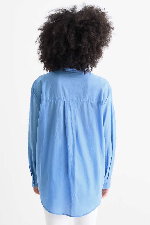 Femei - Bluză tip cămașă - broderie englezească - albastru