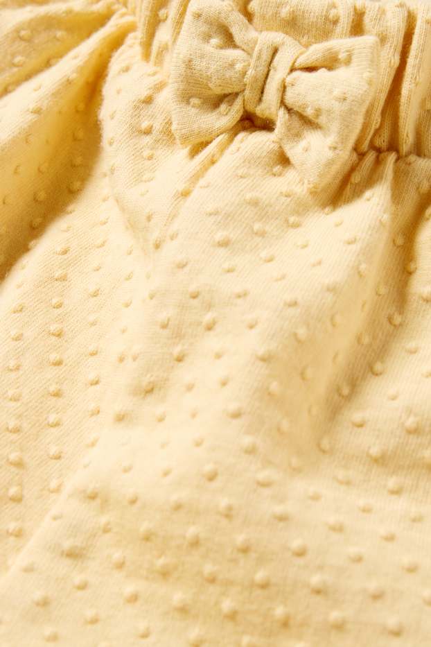 Baby: meisjes - Babyshort - met structuur - geel