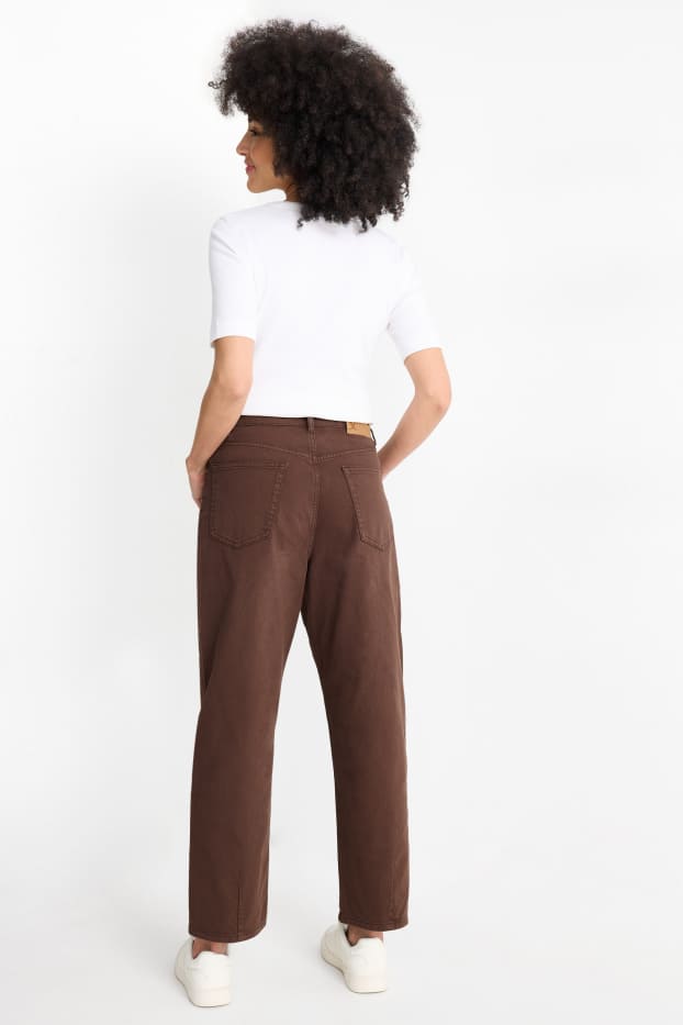 Dona - Barrel Jeans - high waist - marró fosc