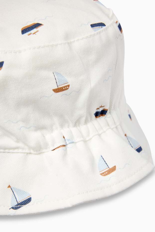 Baby Jungen - Segelboot - Baby-Hut - weiss