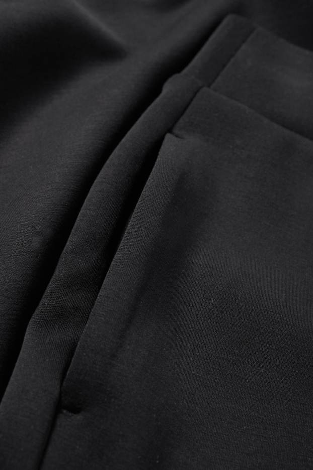 Dona - Bermudes de teixit de dessuadora - negre