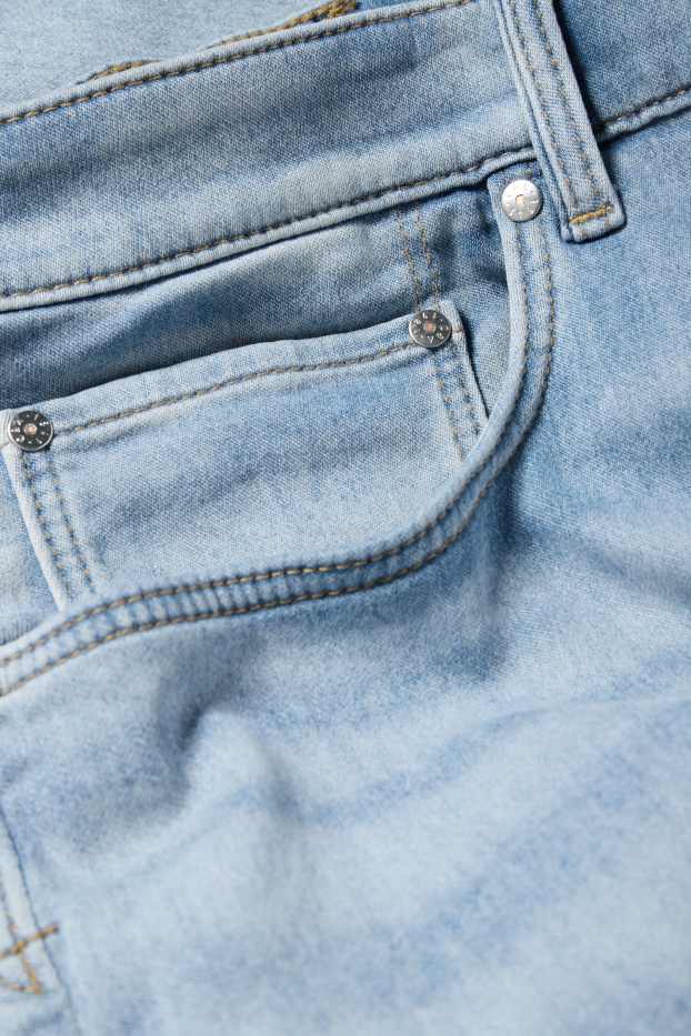 Bărbați - Pantaloni scurți de blugi - Flex jog denim - LYCRA® - albastru deschis