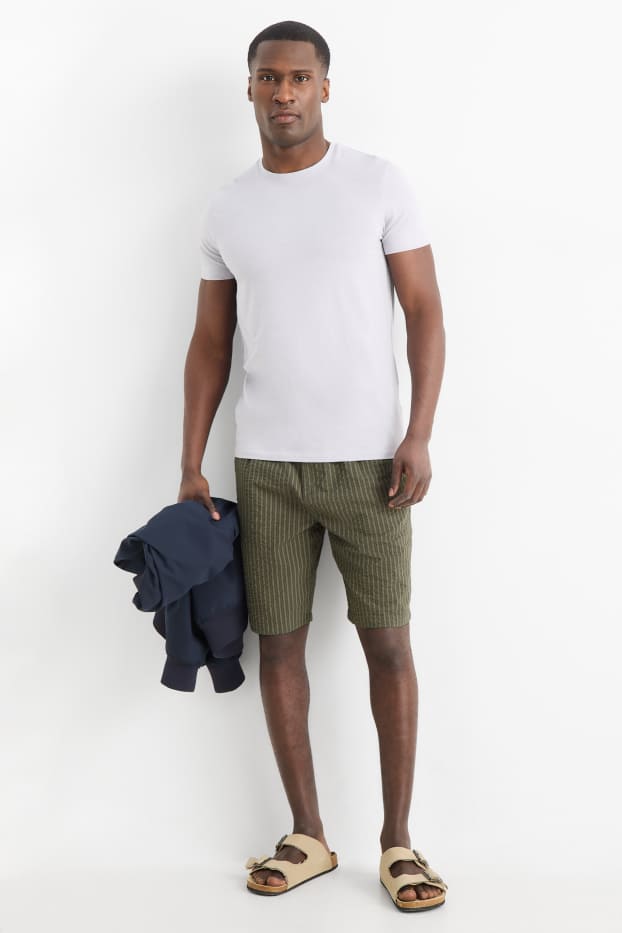 Men - Shorts - green