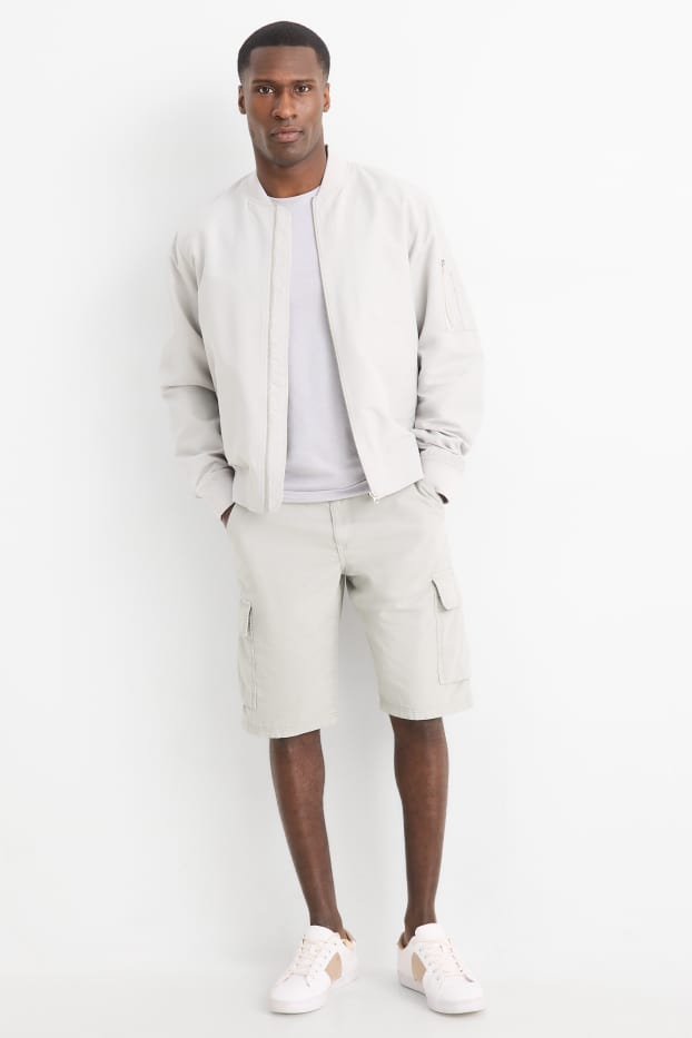 Men - Cargo shorts with belt - light gray