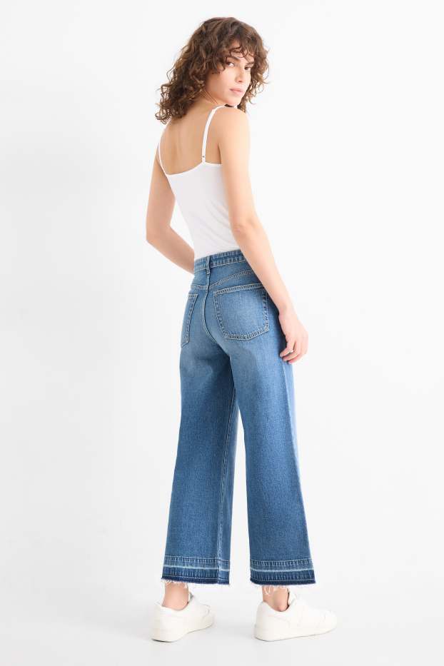 Women - Wide leg jeans - mid-rise waist - blue denim