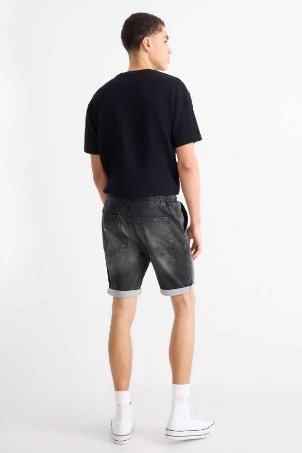 Men - Denim shorts - jog denim - LYCRA® - black