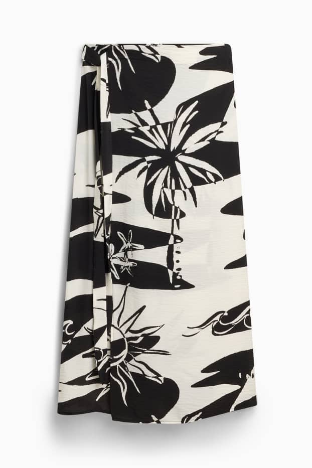 Women - Sarong - patterned - textured - white / black