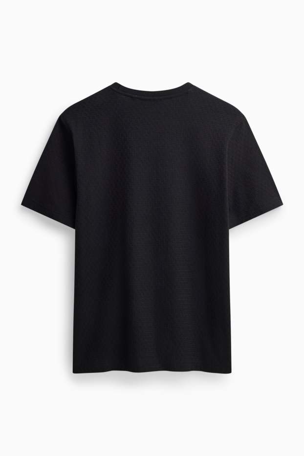 Men - T-shirt - regular fit - textured - black