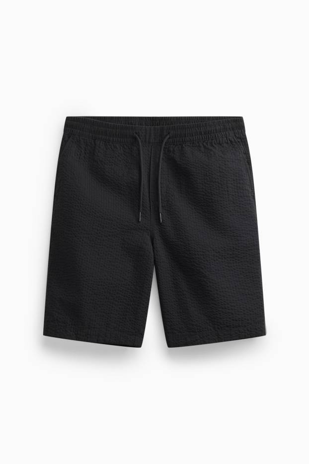 Men - Shorts - textured - black