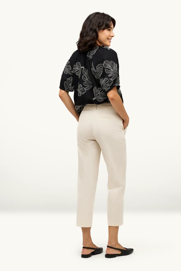 Women - Cloth trousers - mid-rise waist - tapered fit - white